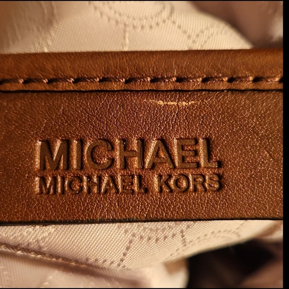 MICHAEL Michael Kors ✨️exempt from